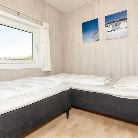 4 Star In * Løkken